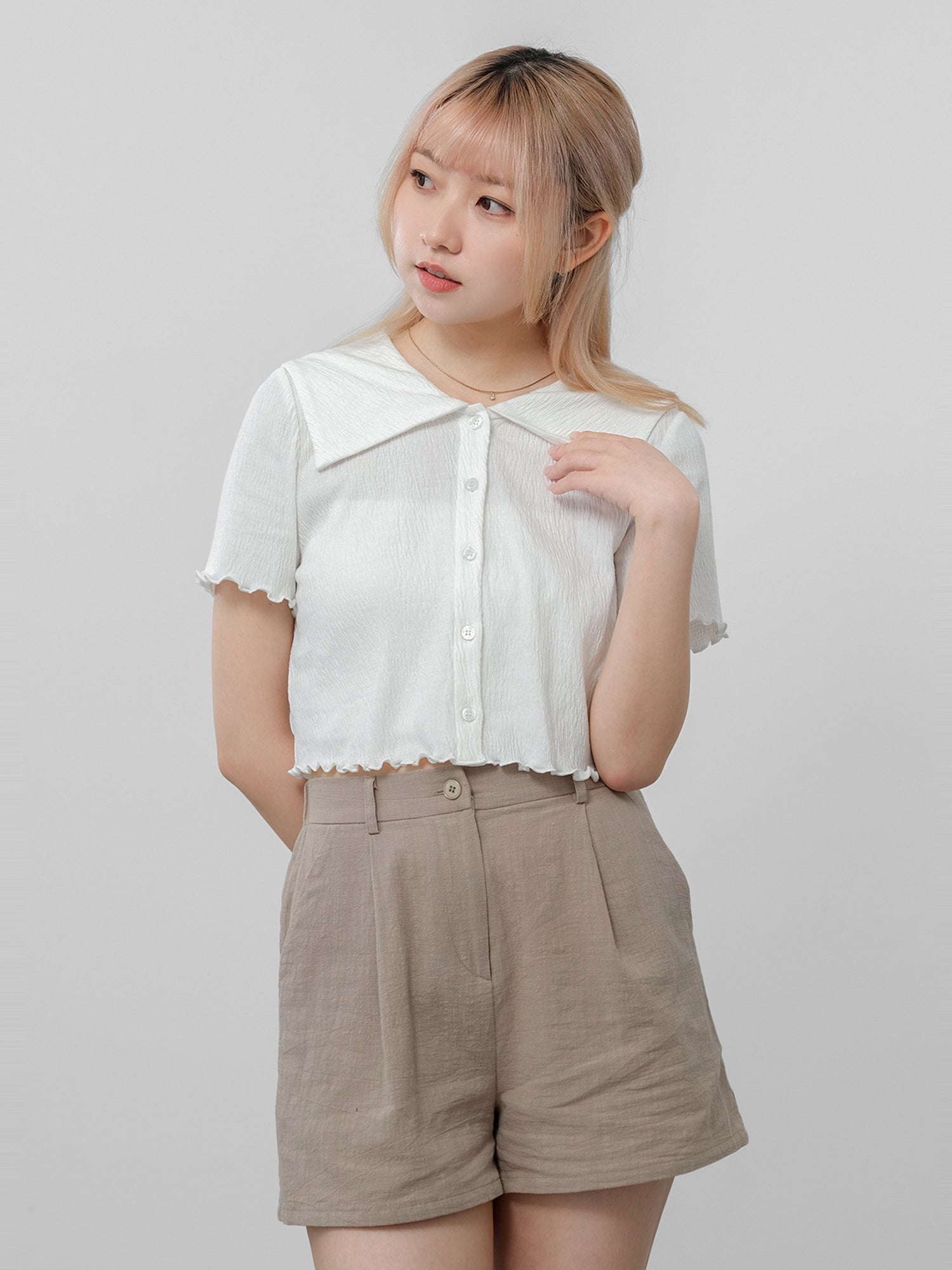 Asa Sailor Collar Buttoned Top*