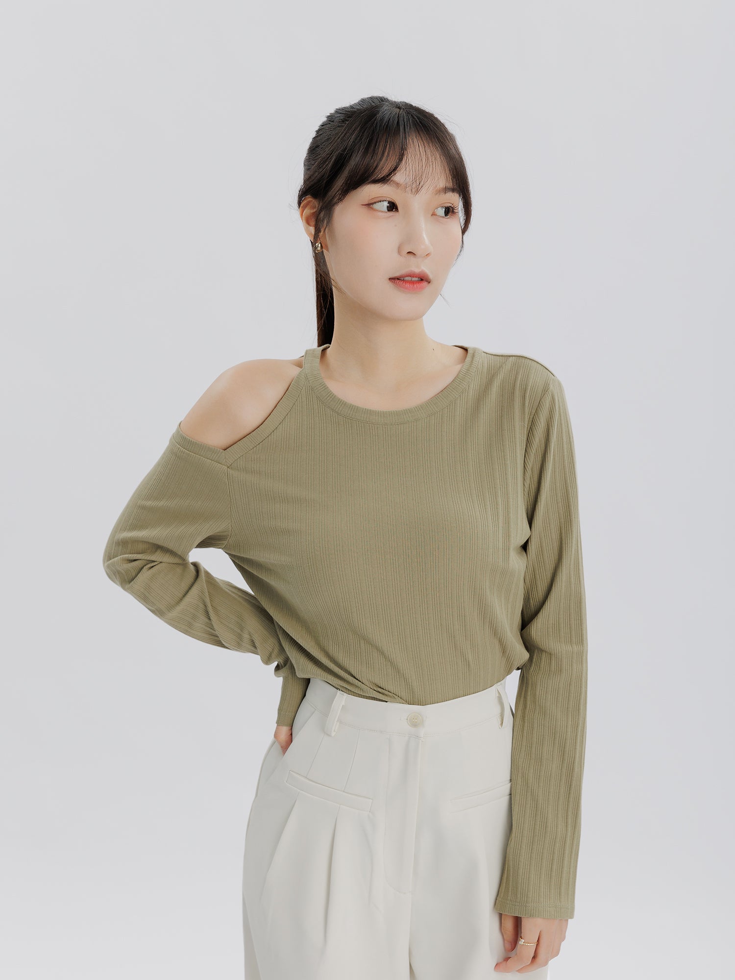 Echo Cold Shoulder Knit Top