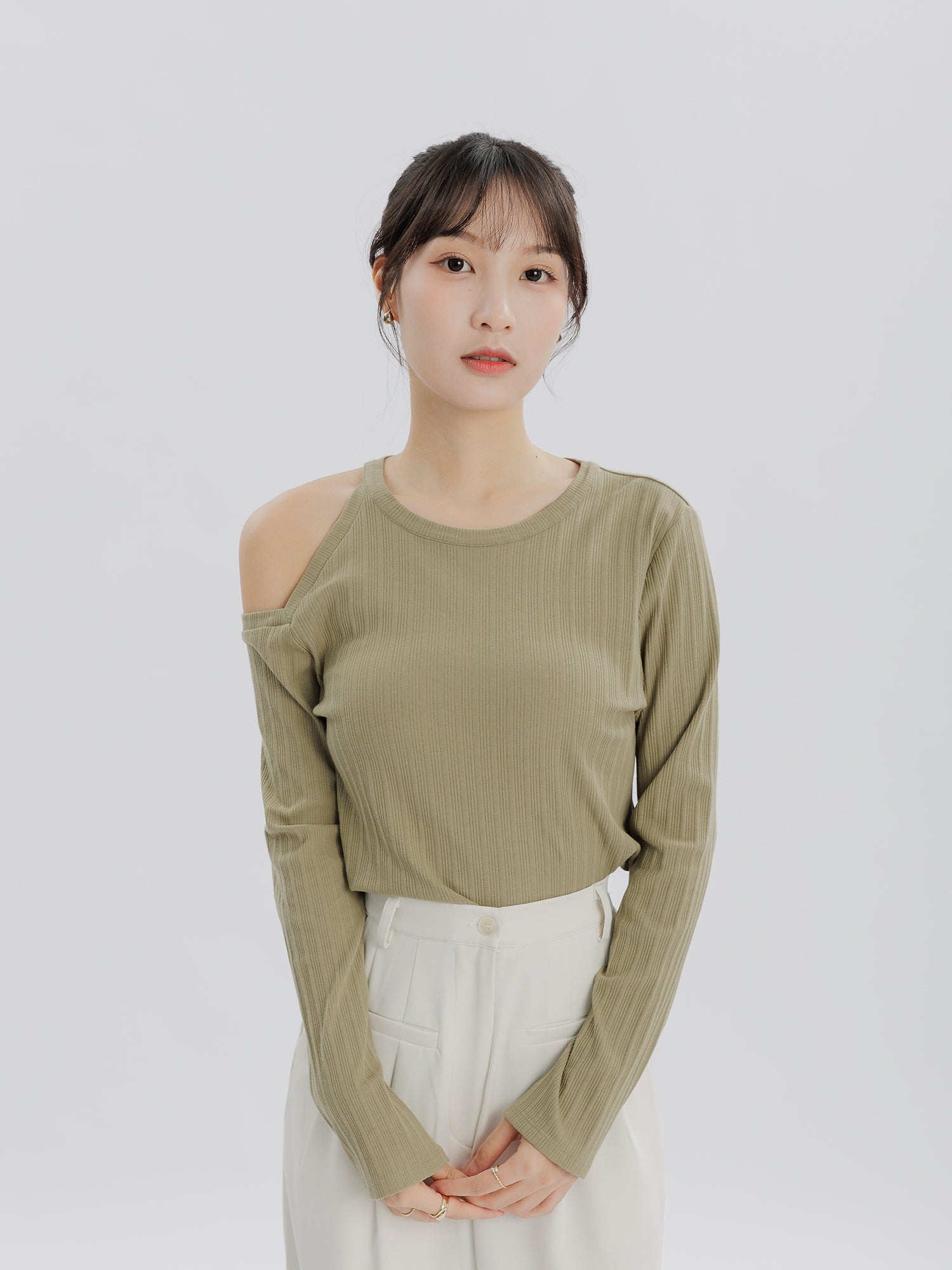 Echo Cold Shoulder Knit Top