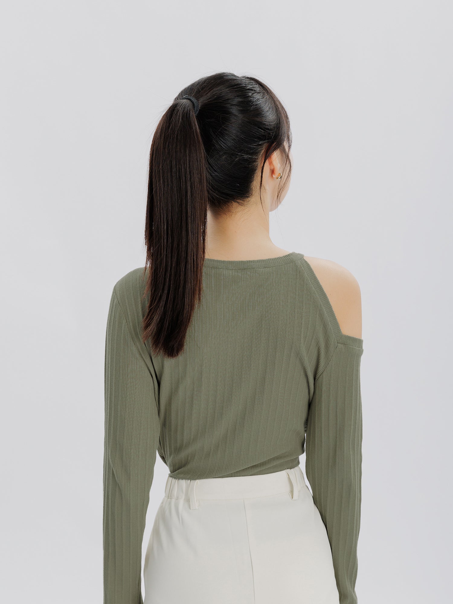 Echo Cold Shoulder Knit Top