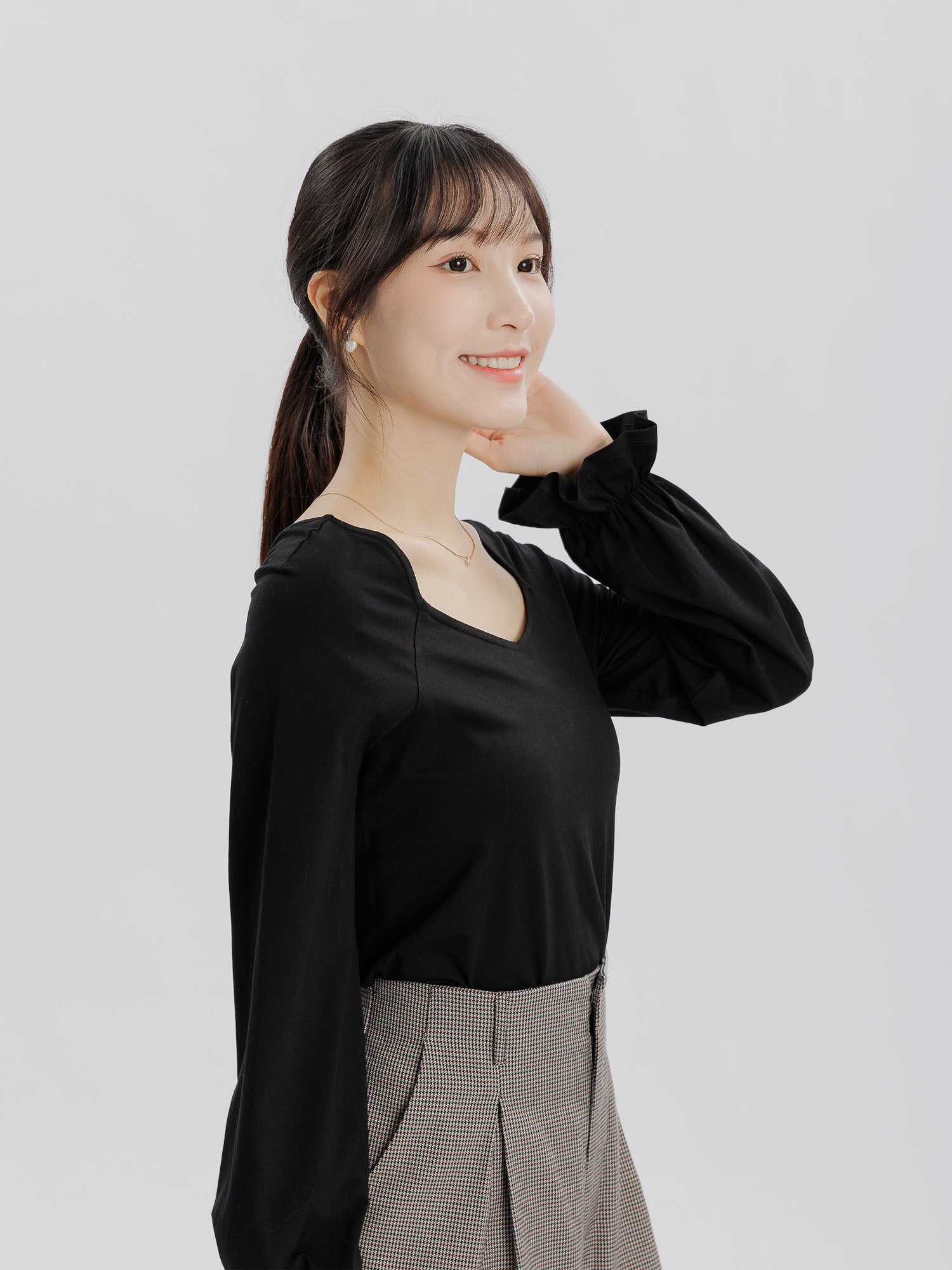 Jael Sweetheart Neck Top