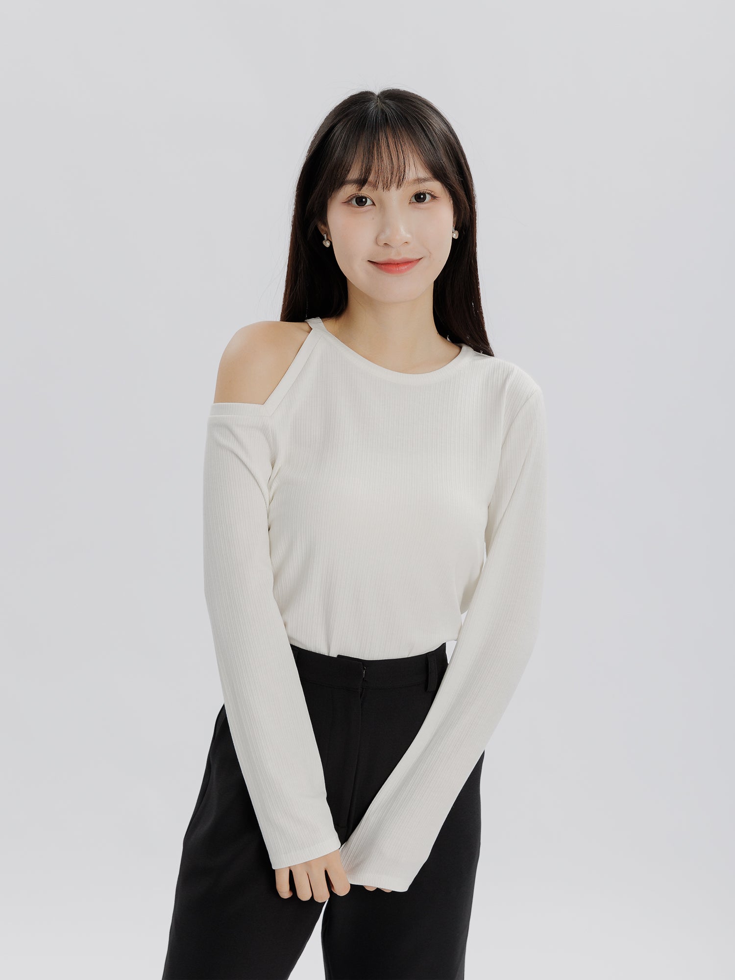 Echo Cold Shoulder Knit Top