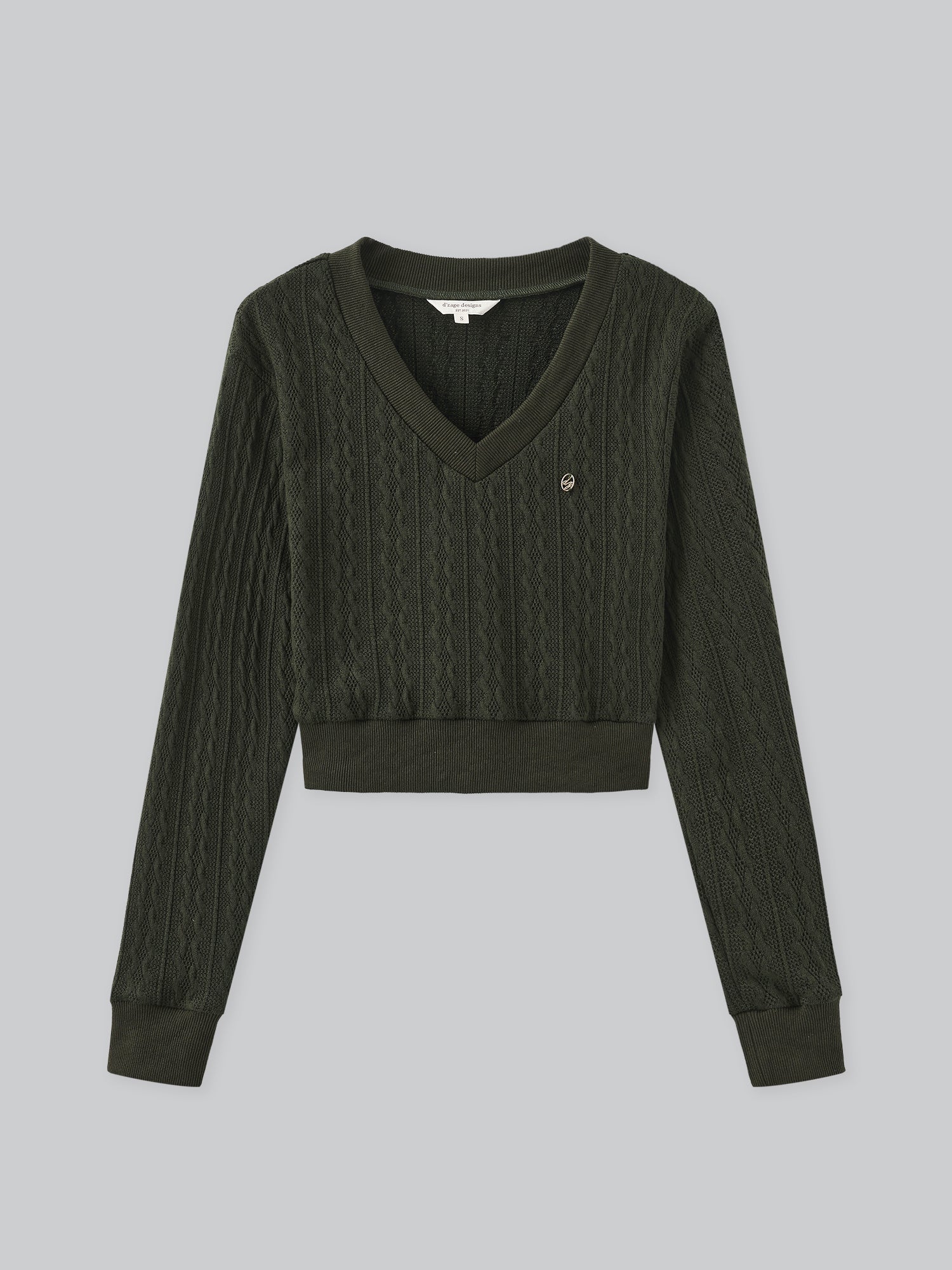 Riveria Signature Cable Knit Top