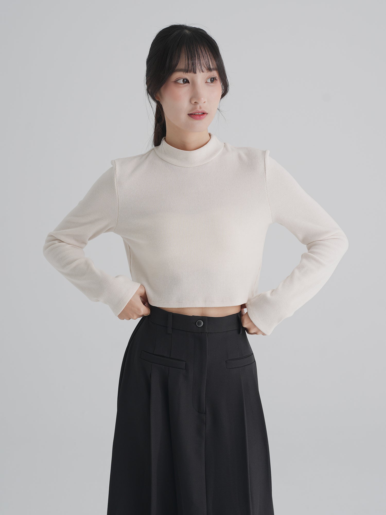 90% Cashmere / Iona Funnel Neck Ribbed Top