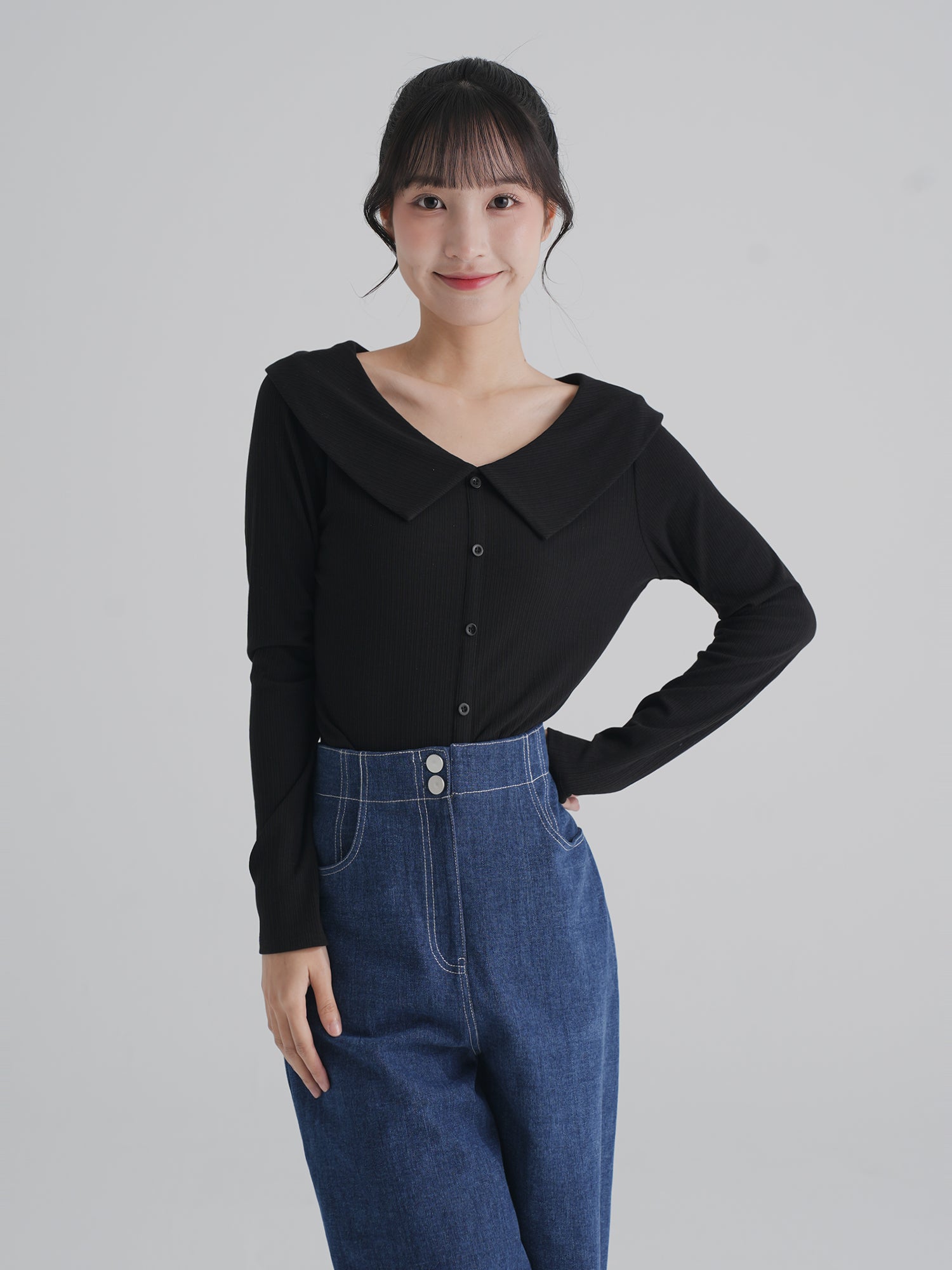 Raelyn Slimming Collar Button Top