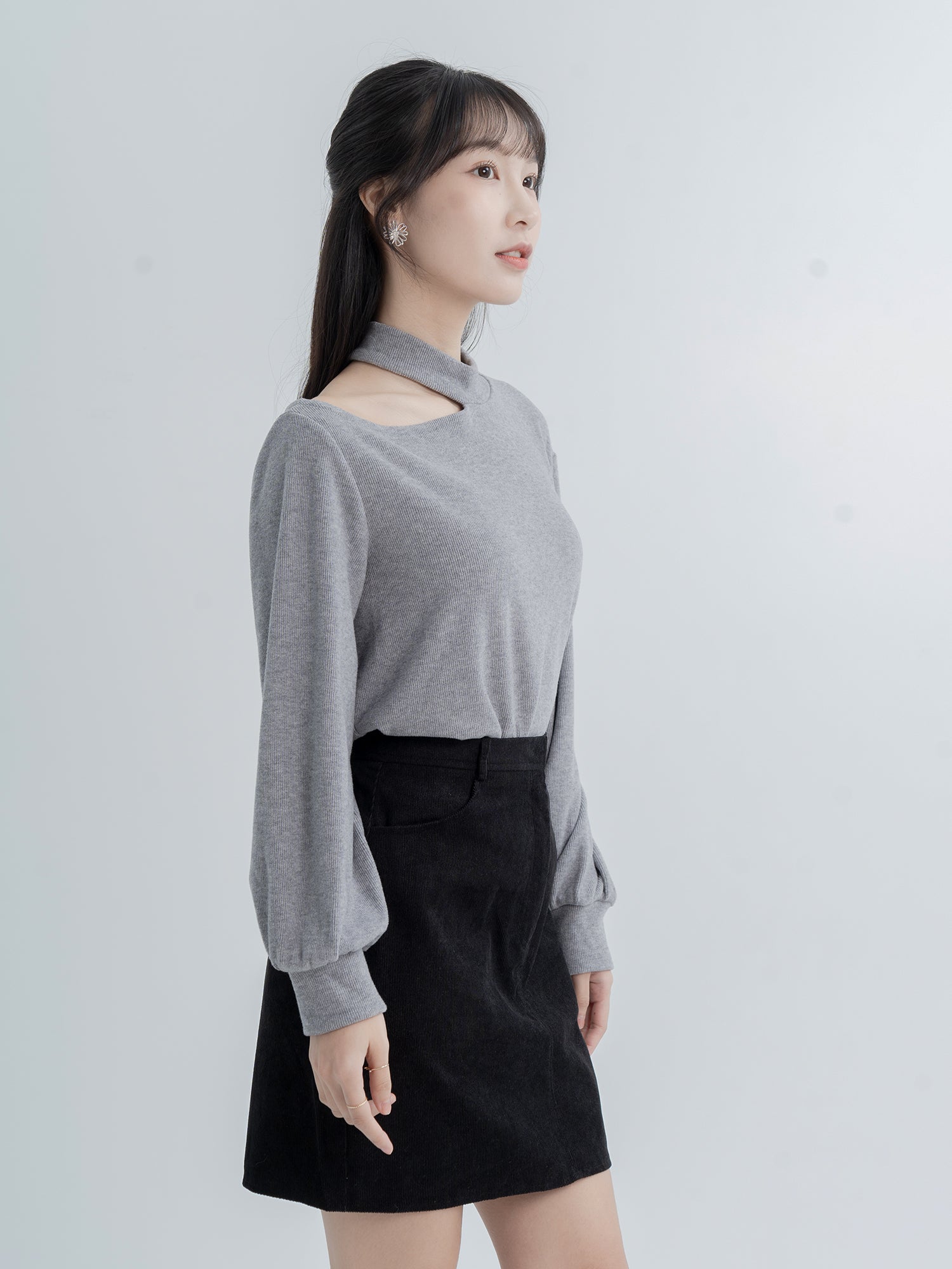 90% Cashmere / Merlina Cut-out Top