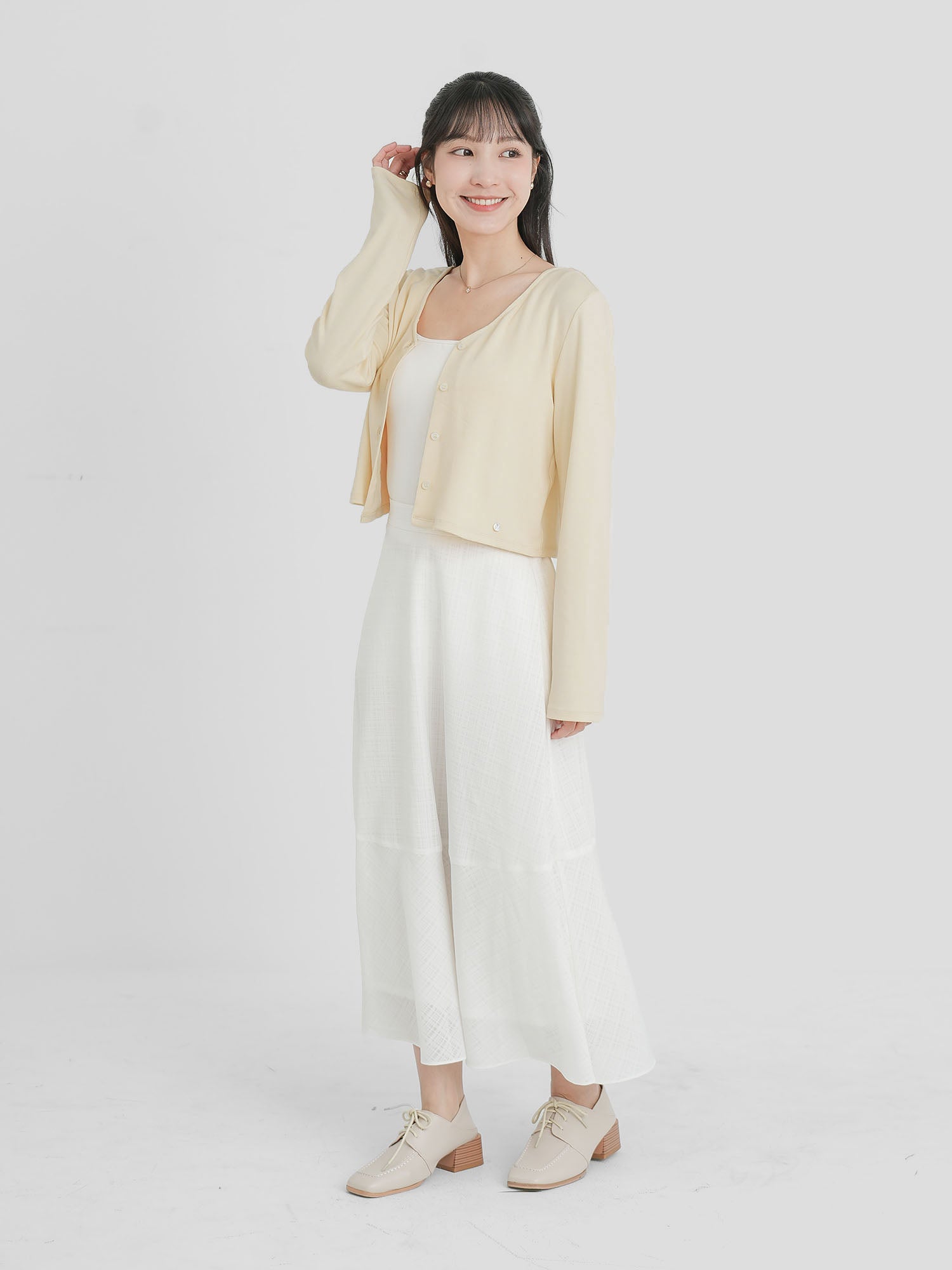 Lyra Clean Buttoned Cardigan