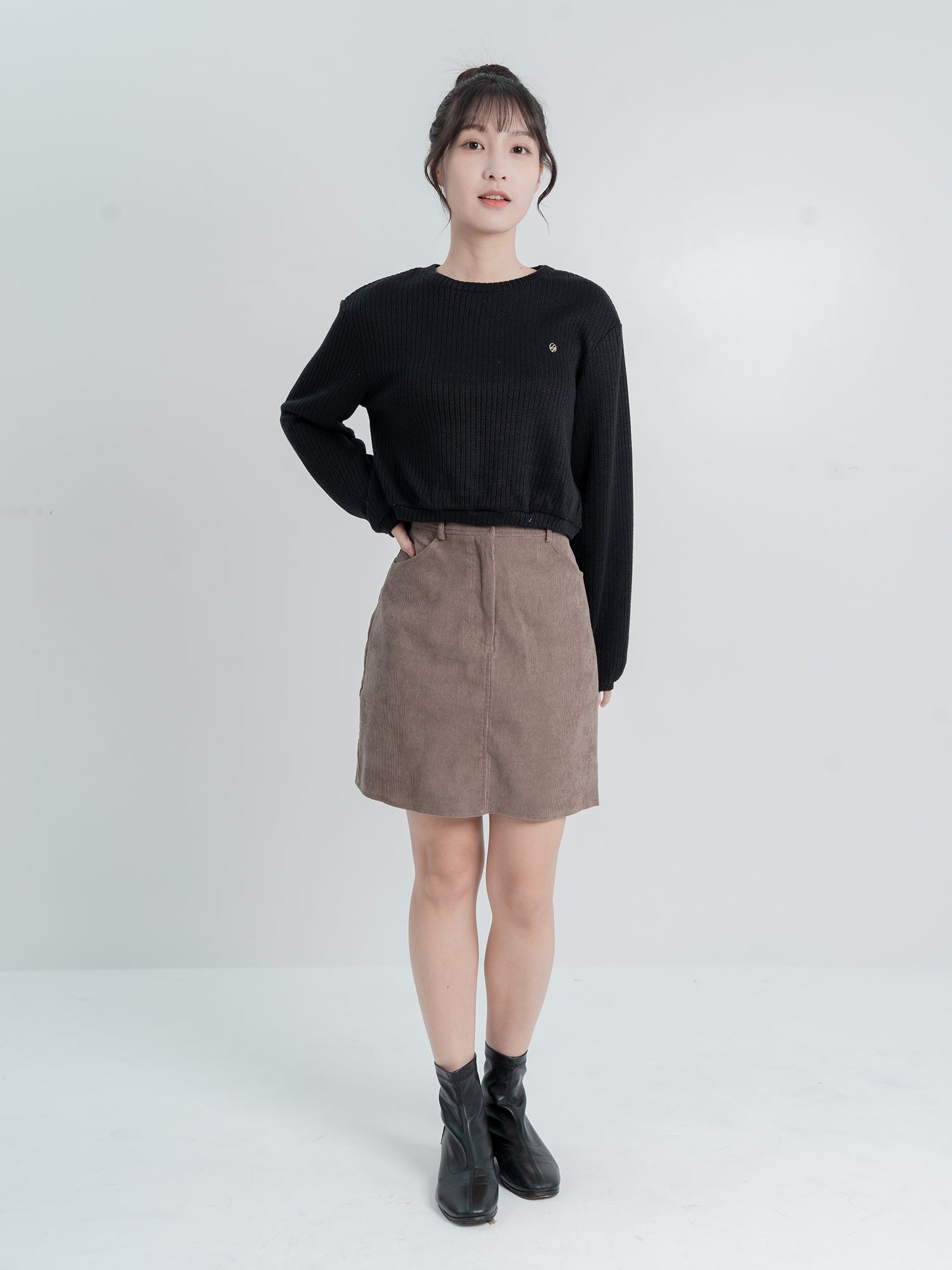 Alice Round Neck Knitted Sweater