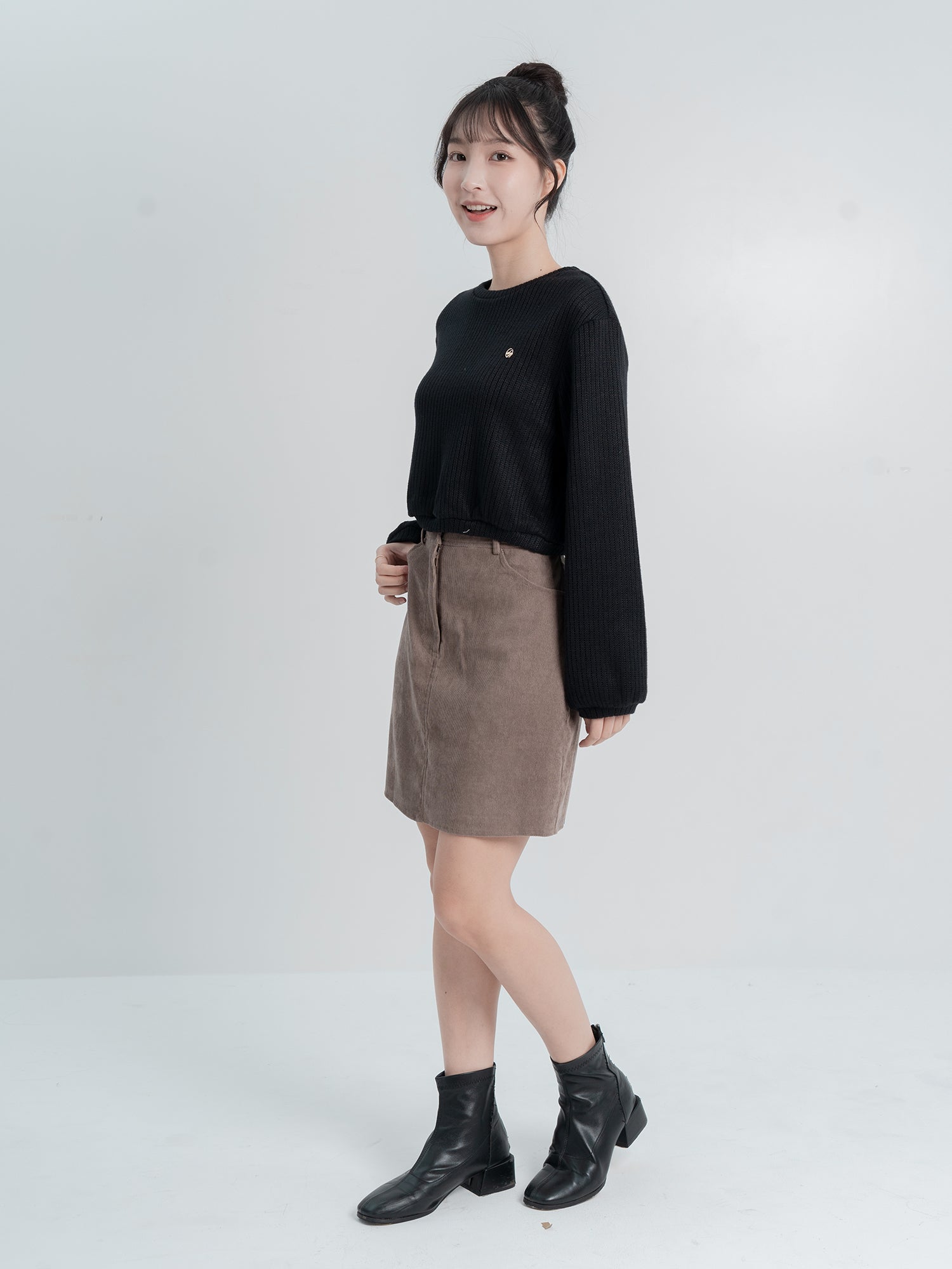 Alice Round Neck Knitted Sweater