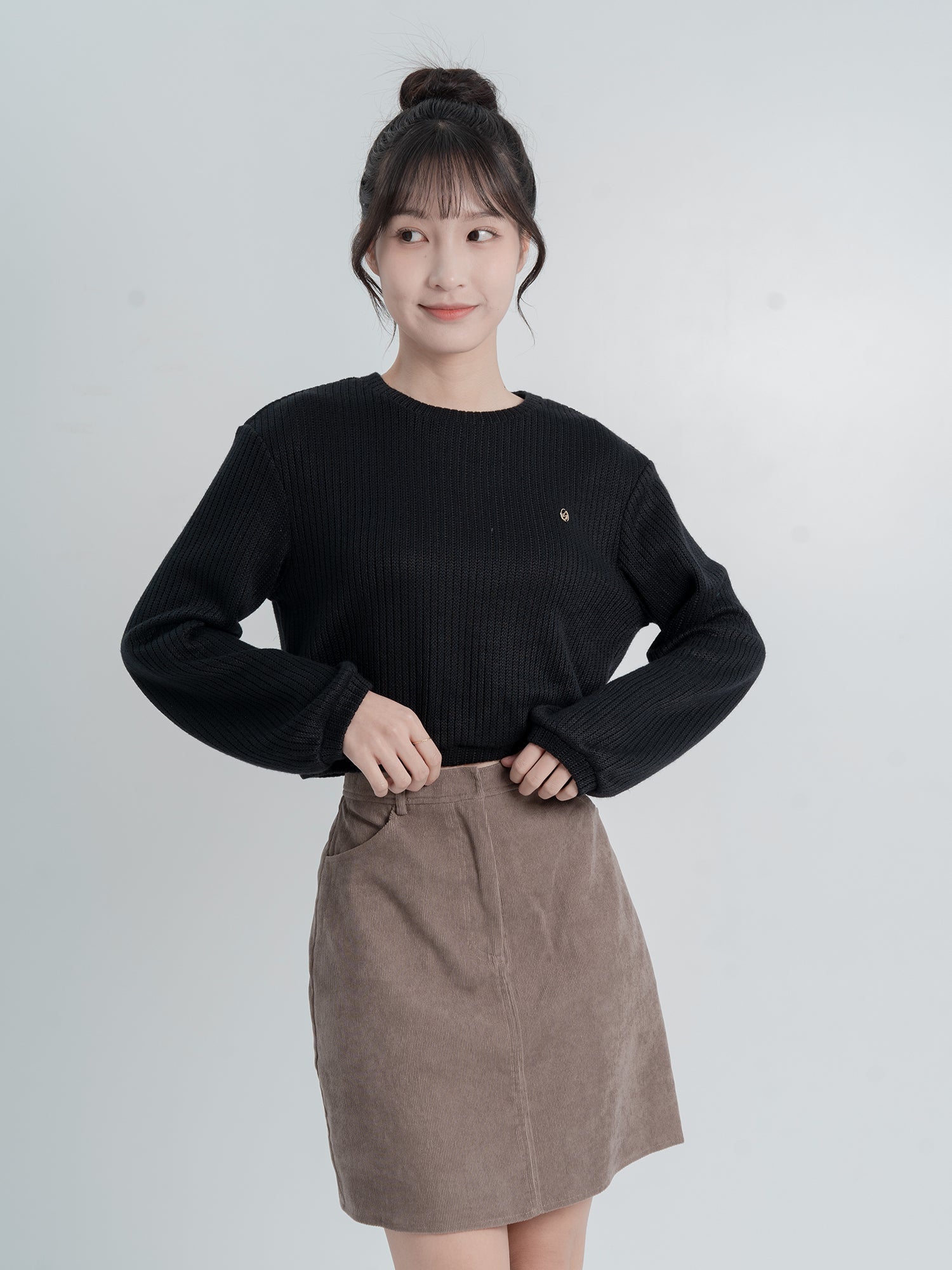 Alice Round Neck Knitted Sweater