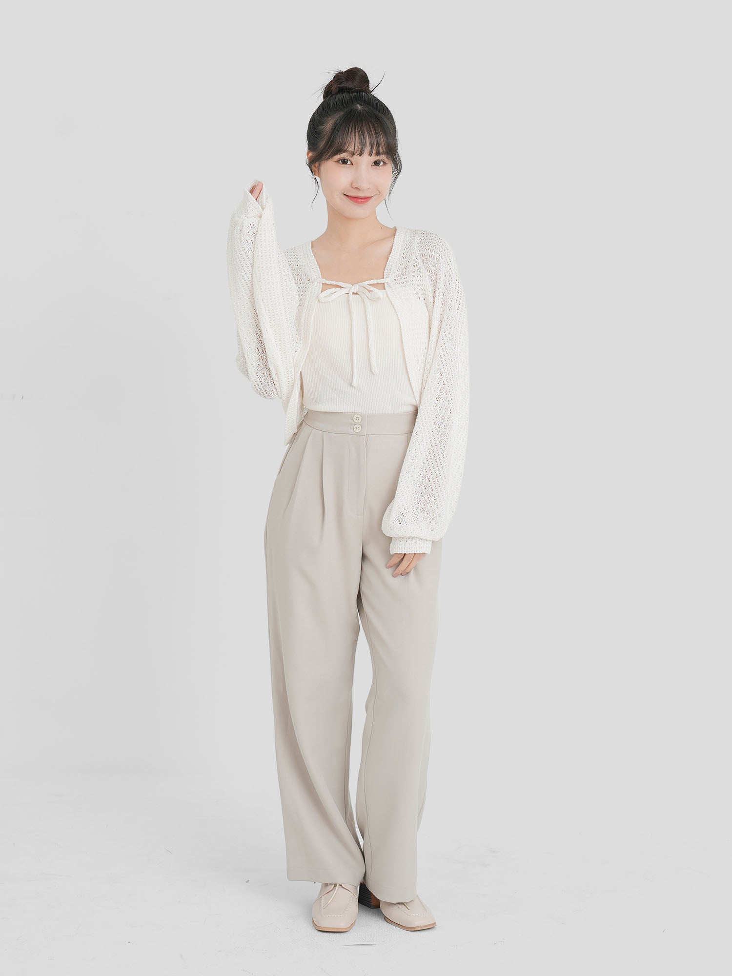 Dual Buttoned Pleat Pants