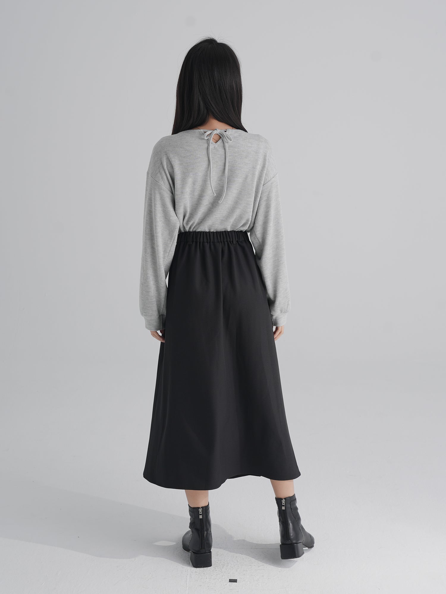 Elasticated Waist / Odesa Pleated Midi Skirt