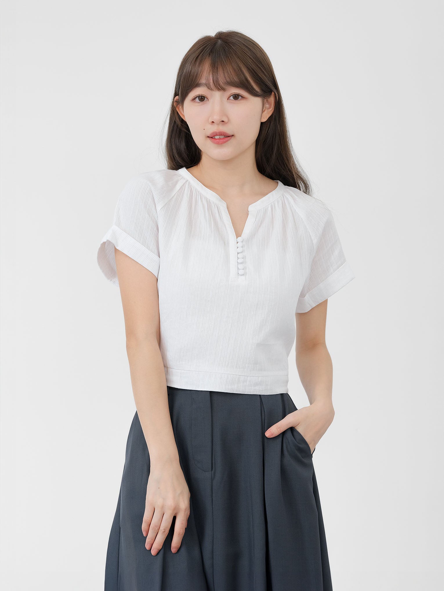 Perlin Buttoned Crop Blouse