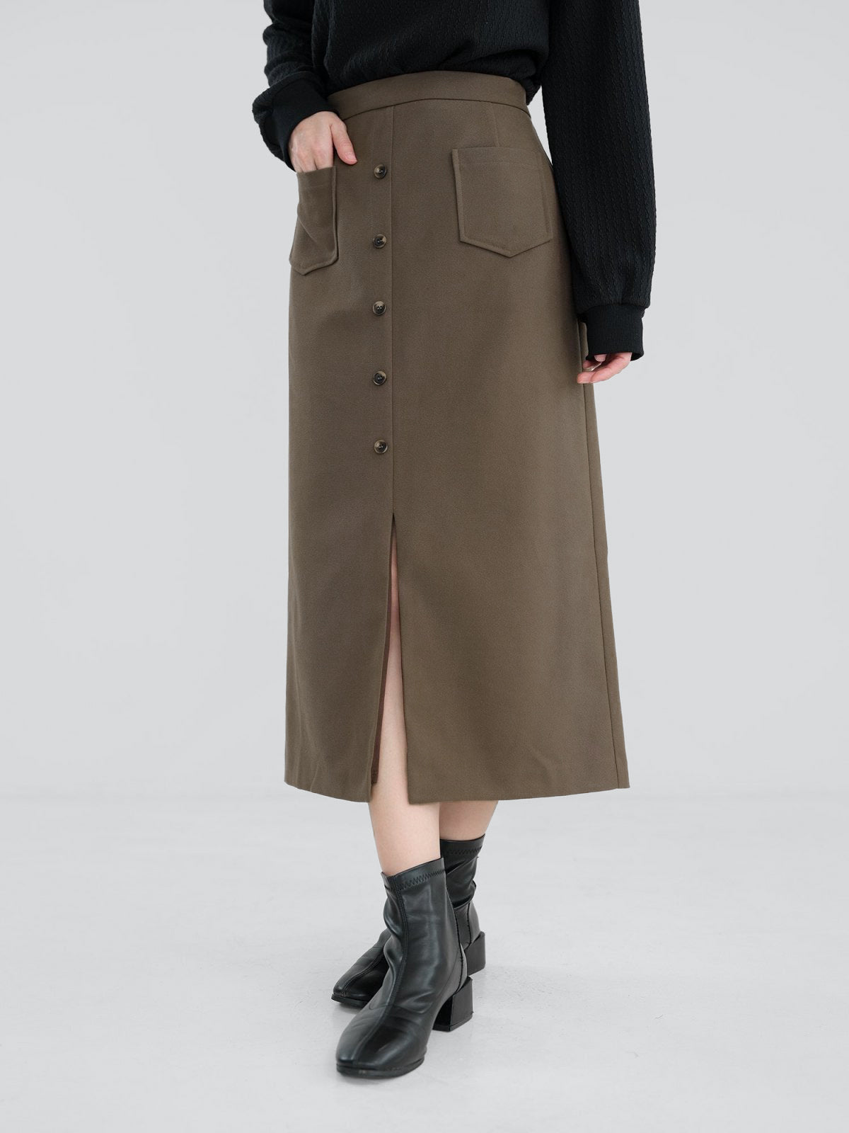 Valkyrie Buttoned Midi Skirt