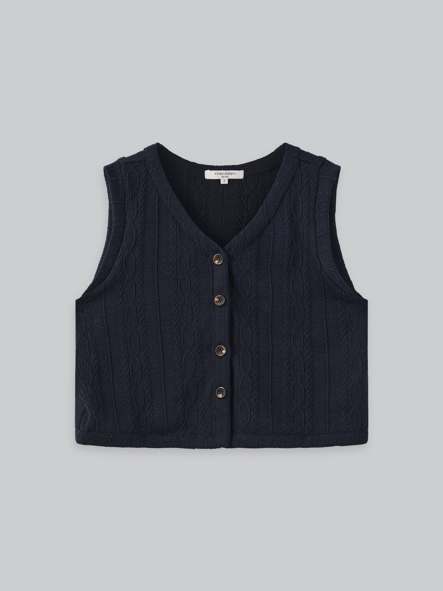 Oliver Cable Knit Vest