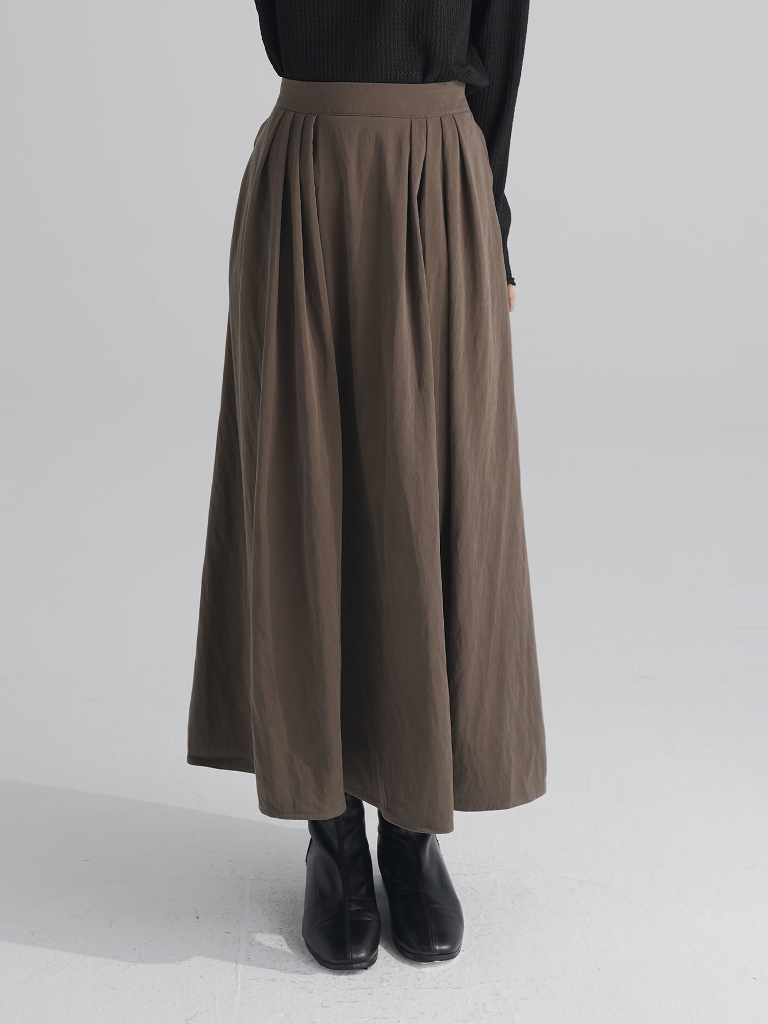 Moonlit Side Pleated Skirt