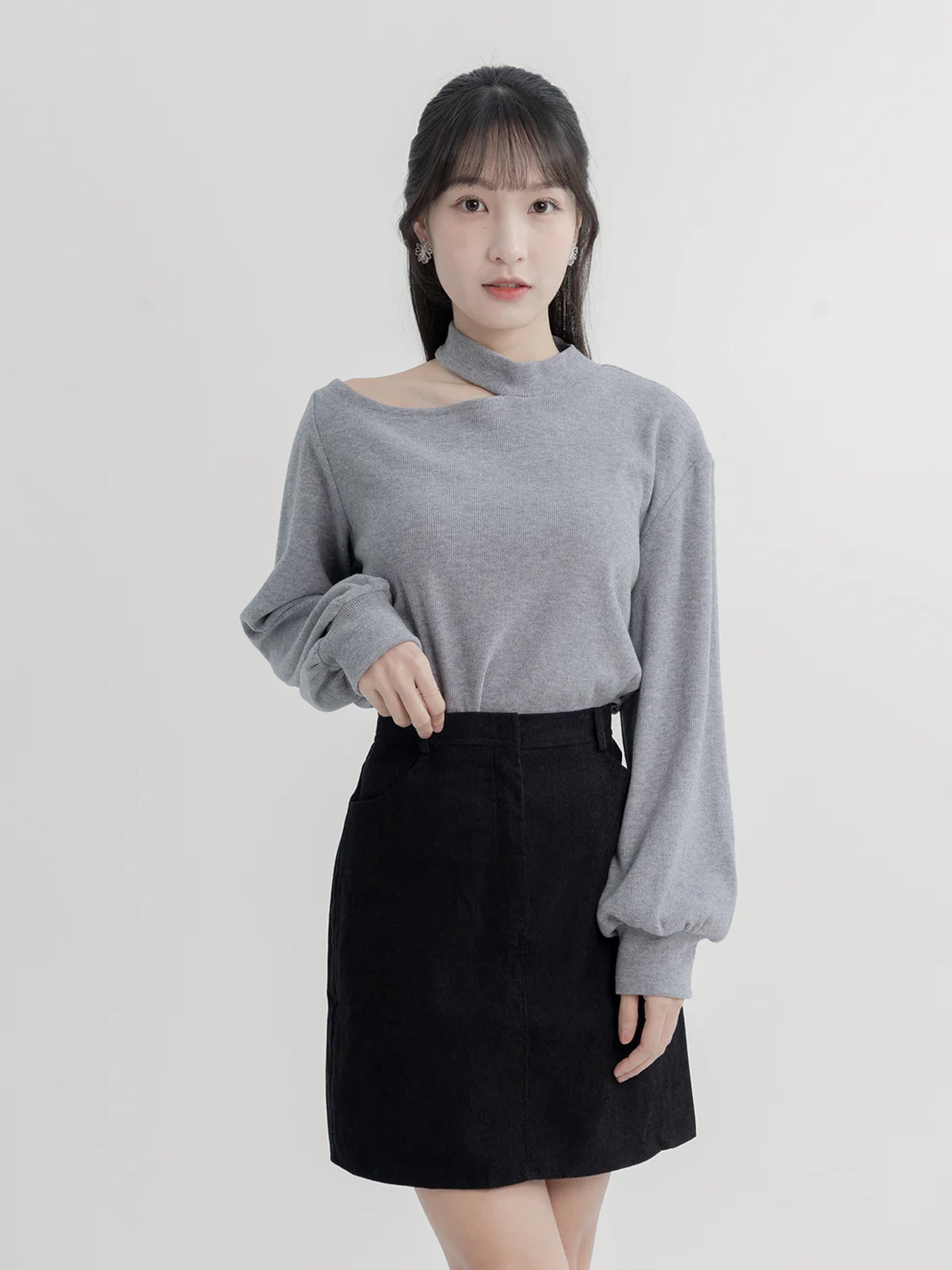 90% Cashmere / Merlina Cut-out Top